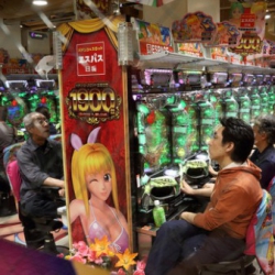 Japanese Pachinko Parlors - Gambling in Japan Japanese.Pachinko.Parlors__1403210735_72.24.86.243