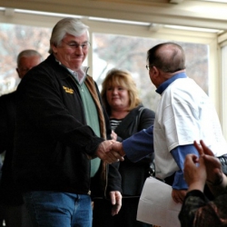 New Jersey Mayor Attends New York Casino Hearing in Poughkeepsie