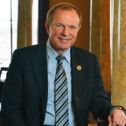 Ray Lesniak Advises New Jersey to File Sports Betting Lawsuit