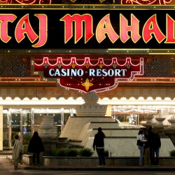 Carl Icahn Offers to Sell Trump Taj Mahal to Don Guardian for $300 Million