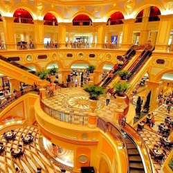 Sheldon Adelson Billion - Venetian Macau