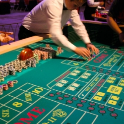 Oklahoma Tribal Casinos Introduce Ball and Dice Games